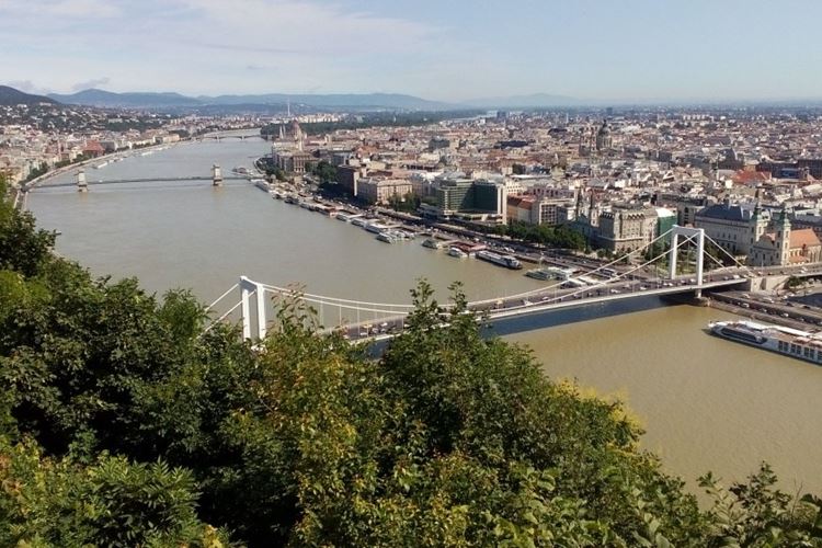 Maďarsko - pohled na Budapešť