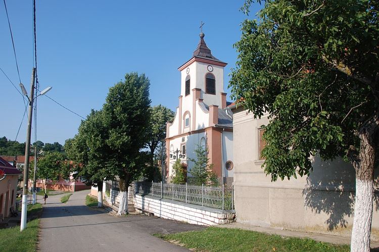 Rumunsko - Český Banát - kostelík ve Svaté Heleně