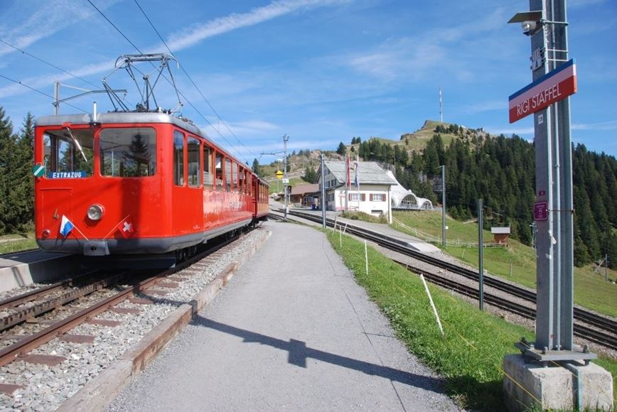 Švýcarsko - jízda na Riggi - zastávka Riggi Staffel