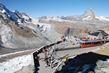 Švýcarsko - Gornergrat  3.130 m n. m., konečná stanice vlaku z Zermattu, v pozadí Matterhorn
